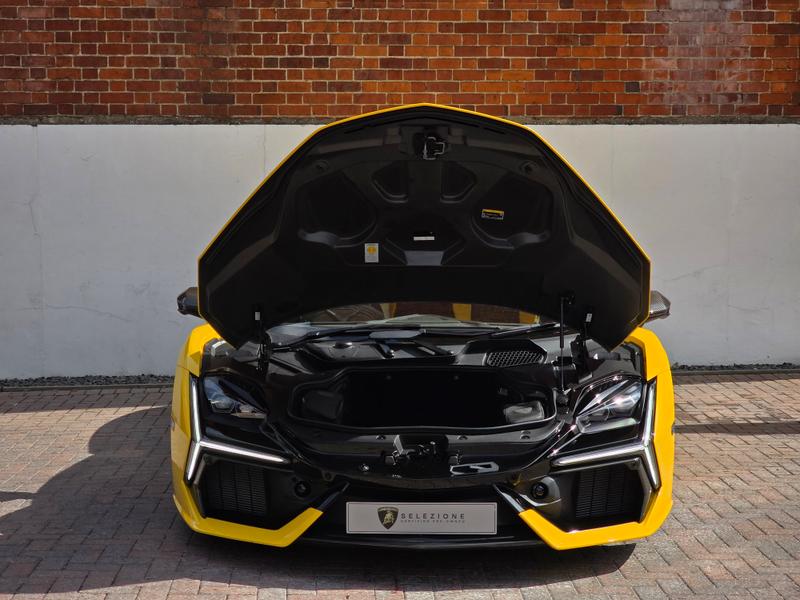 Used Lamborghini Revuelto for sale - 76738866: Photo 10