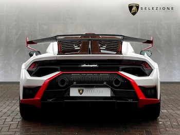 Used Lamborghini Huracan 2022 for sale - 78593043: Photo