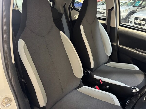 Used Toyota AYGO 2017 for sale - 76235268: Photo 10