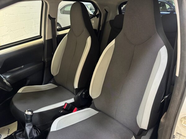 Used Toyota AYGO 2017 for sale - 76235268: Photo 13
