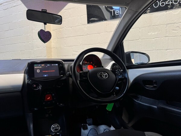 Used Toyota AYGO 2017 for sale - 76235268: Photo 14