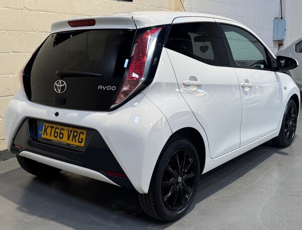 Used Toyota AYGO 2017 for sale - 76235268: Photo 28
