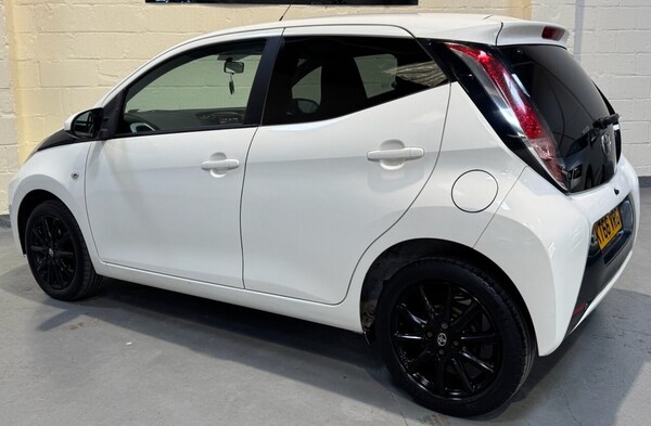 Used Toyota AYGO 2017 for sale - 76235268: Photo 36
