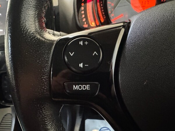 Used Toyota AYGO 2017 for sale - 76235268: Photo 49