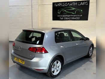 Used Volkswagen Golf 2015 for sale - 76235528: Photo