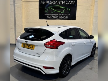 Used Ford Focus 2017 for sale - 76267055: Photo 3