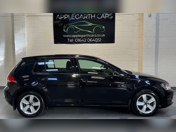 Used Volkswagen Golf 2015 for sale - 76236189: Photo