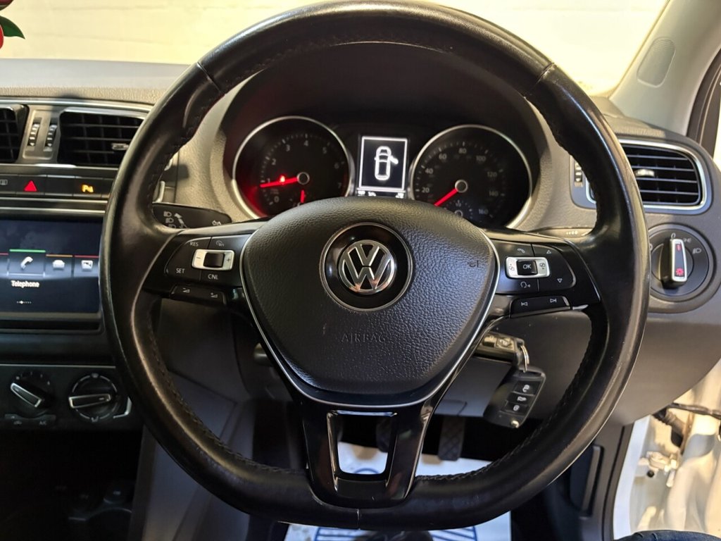 Used Volkswagen Polo 2016 for sale - 76367958: Photo 12