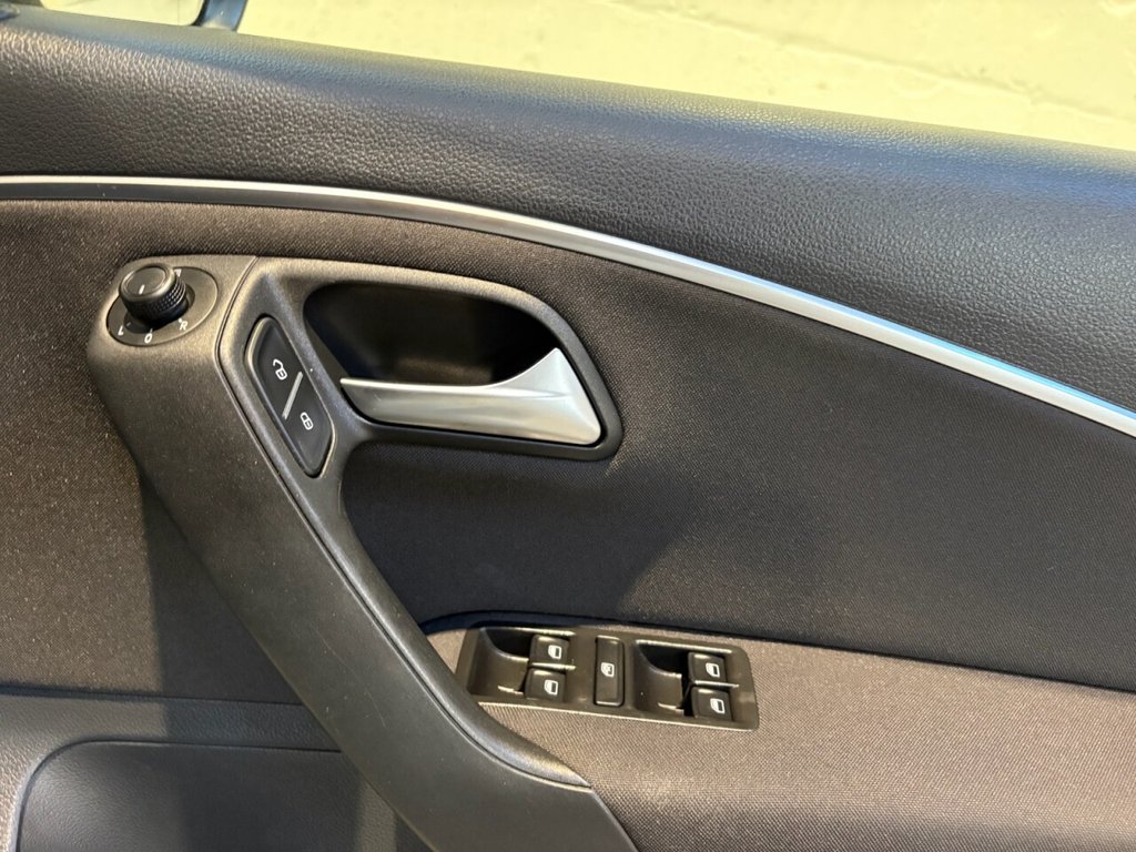 Used Volkswagen Polo 2016 for sale - 76367958: Photo 17