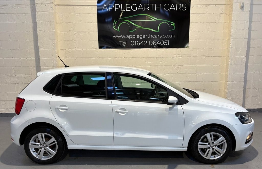 Used Volkswagen Polo 2016 for sale - 76367958: Photo 3