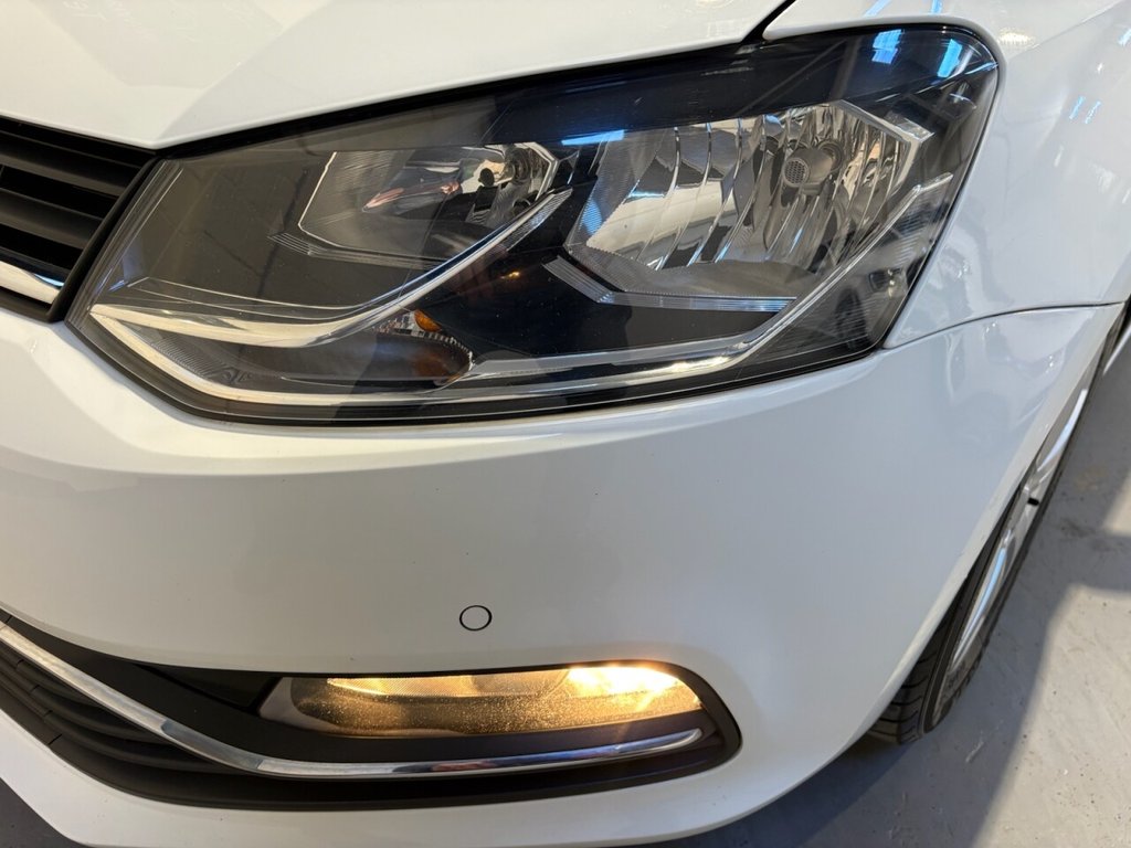 Used Volkswagen Polo 2016 for sale - 76367958: Photo 32