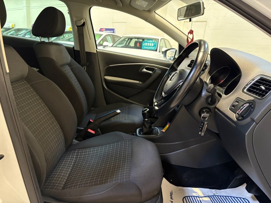 Used Volkswagen Polo 2016 for sale - 76367958: Photo 5