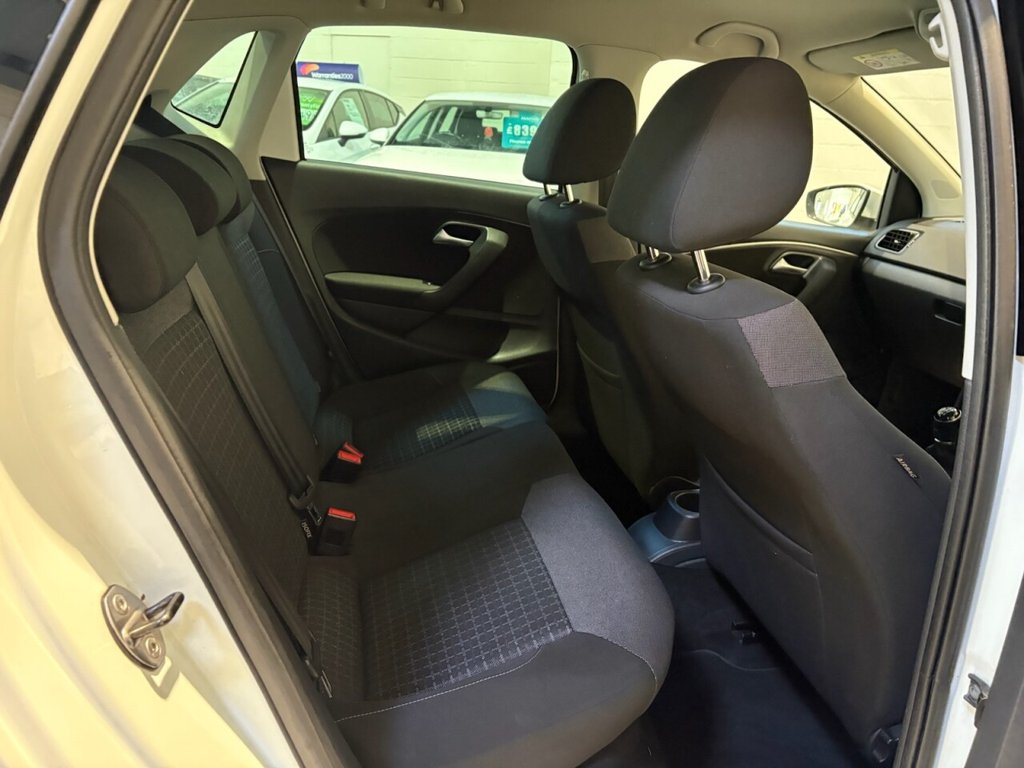 Used Volkswagen Polo 2016 for sale - 76367958: Photo 6