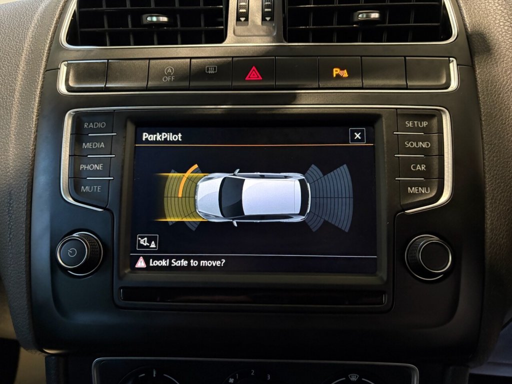 Used Volkswagen Polo 2016 for sale - 76367958: Photo 9