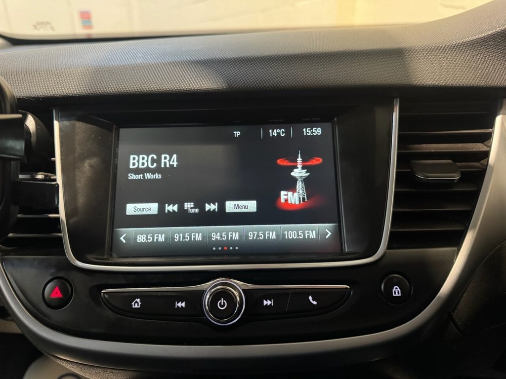 Used Vauxhall Crossland X 2018 for sale - 76367646: Photo 21