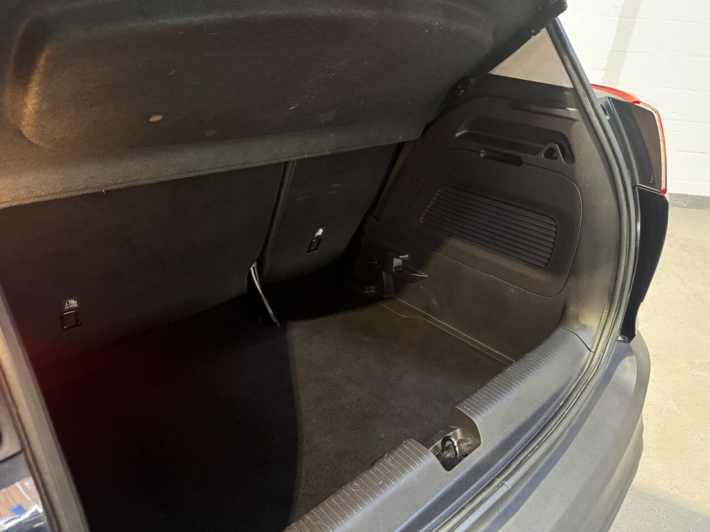 Used Vauxhall Crossland X 2018 for sale - 76367646: Photo 9