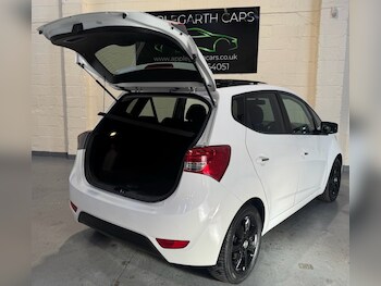 Used Hyundai Ix20 2016 for sale - 76469808: Photo