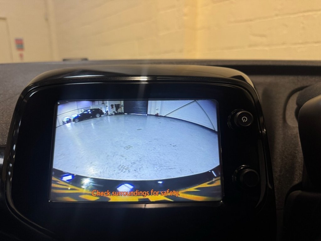 Used Toyota AYGO 2016 for sale - 76604987: Photo 18