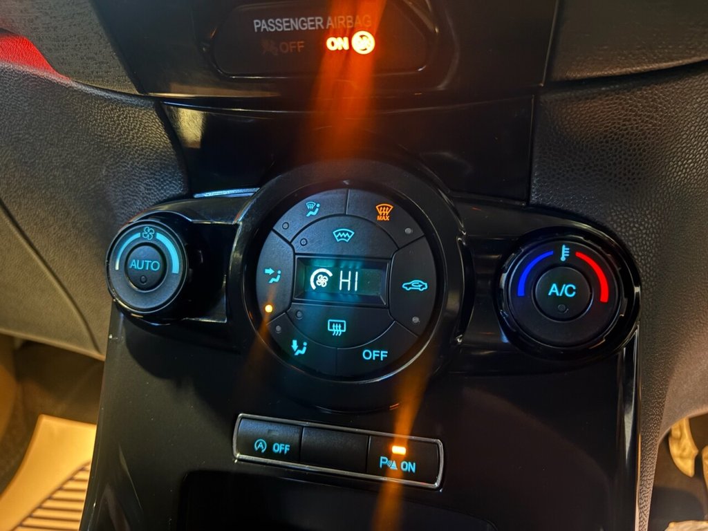 Used Ford Fiesta 2016 for sale - 76698639: Photo 15