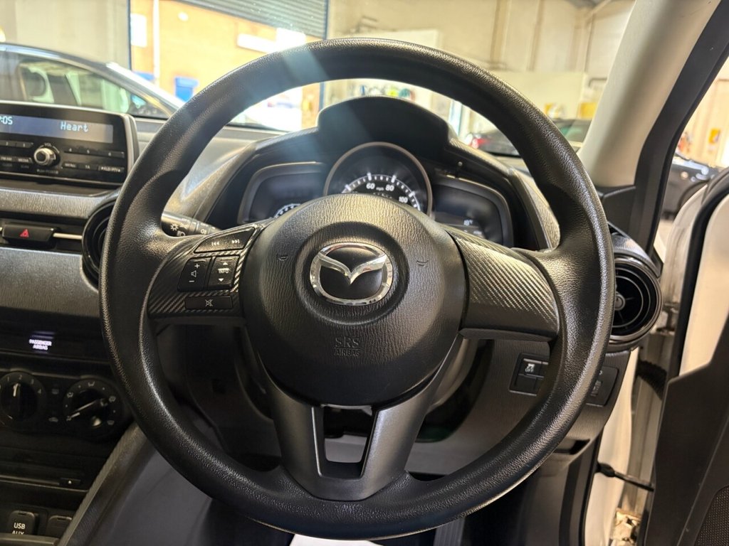 Used Mazda Mazda2 2016 for sale - 76356663: Photo 12