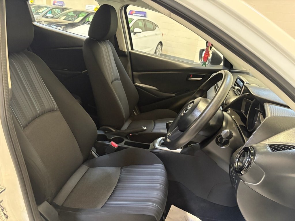 Used Mazda Mazda2 2016 for sale - 76356663: Photo 7