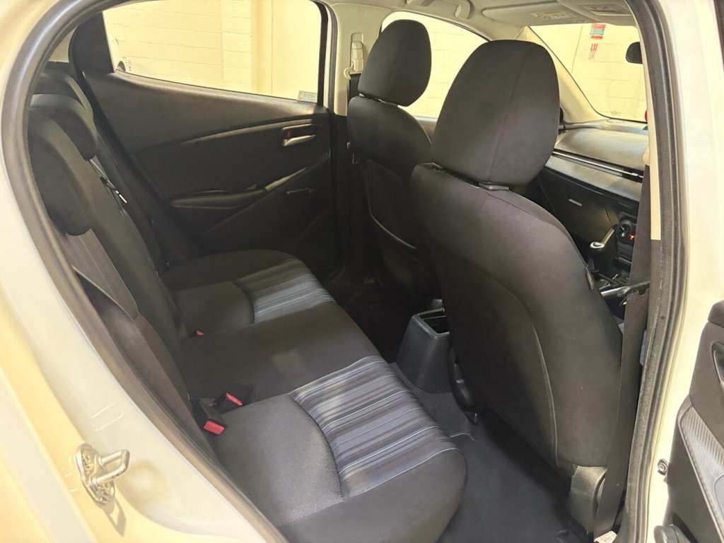 Used Mazda Mazda2 2016 for sale - 76356663: Photo 8