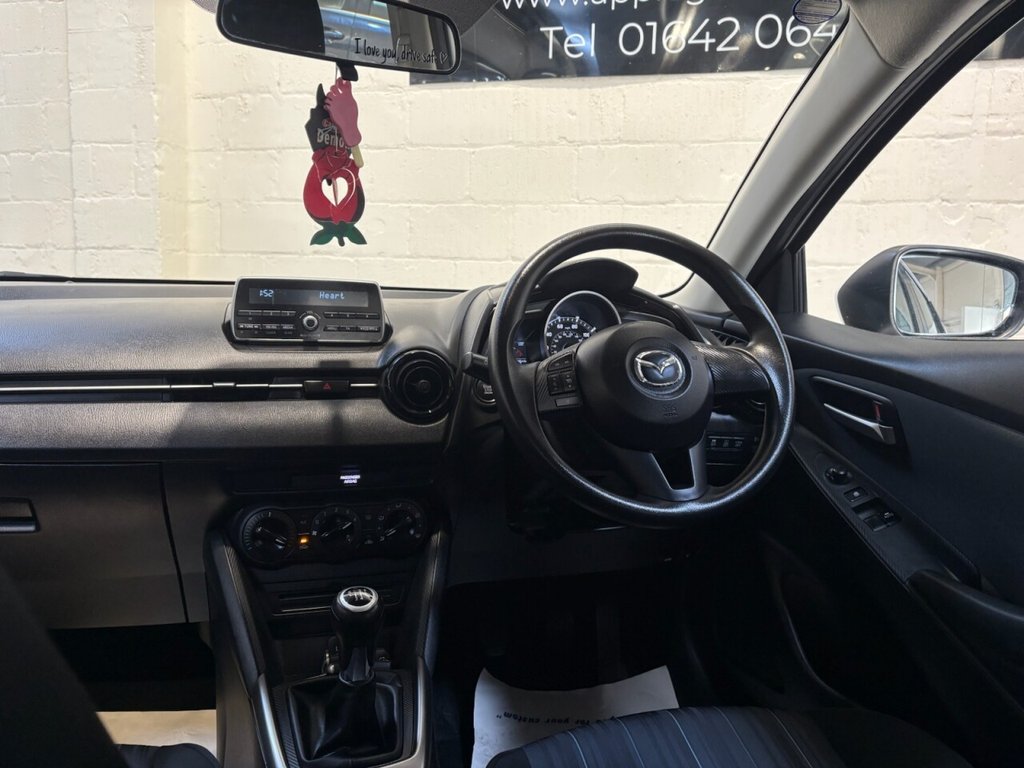 Used Mazda Mazda2 2016 for sale - 76356663: Photo 9