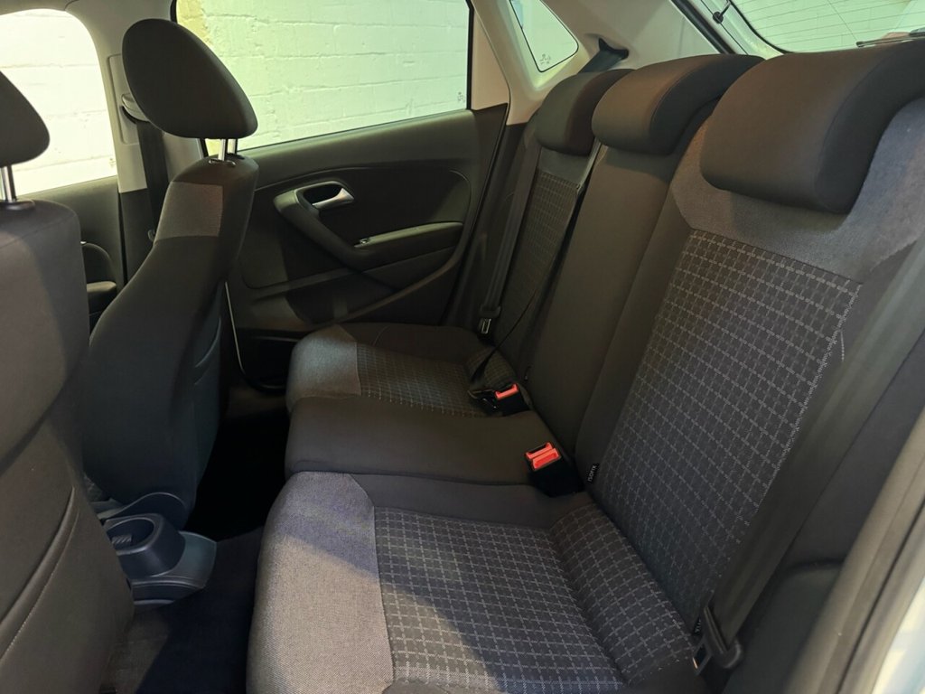 Used Volkswagen Polo 2016 for sale - 76470110: Photo 13