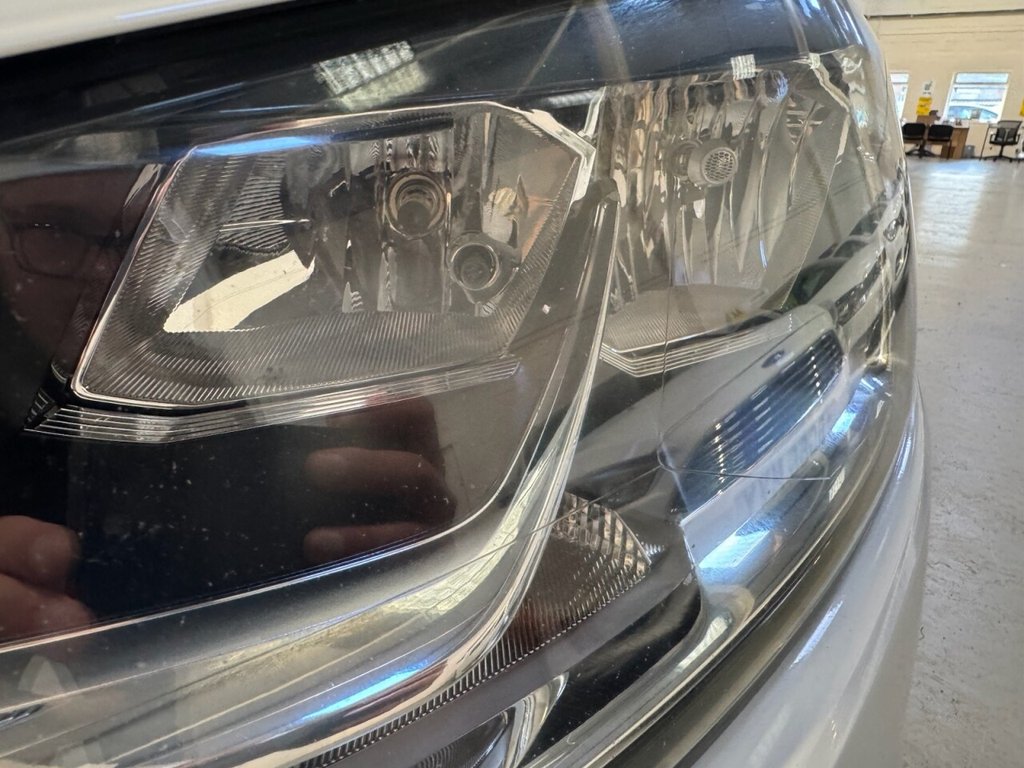 Used Volkswagen Polo 2016 for sale - 76470110: Photo 37