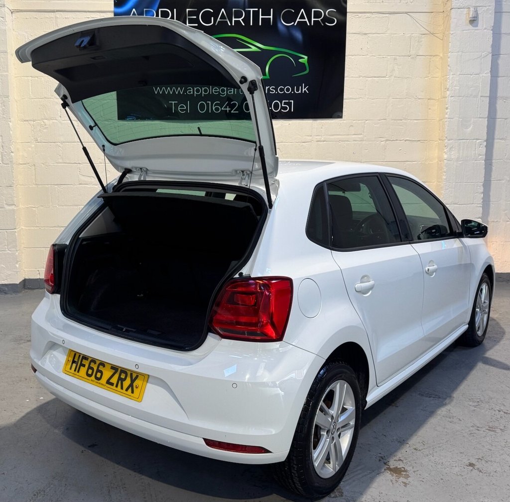 Used Volkswagen Polo 2016 for sale - 76470110: Photo 4