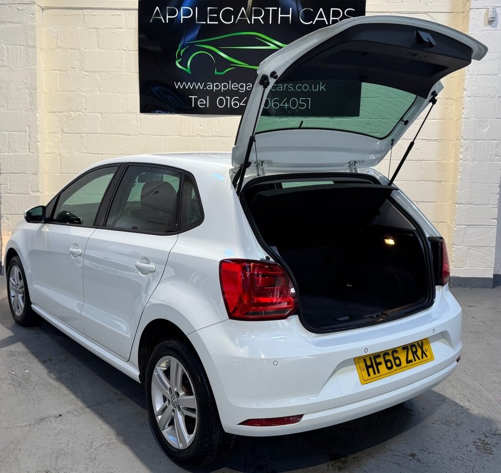 Used Volkswagen Polo 2016 for sale - 76470110: Photo 8