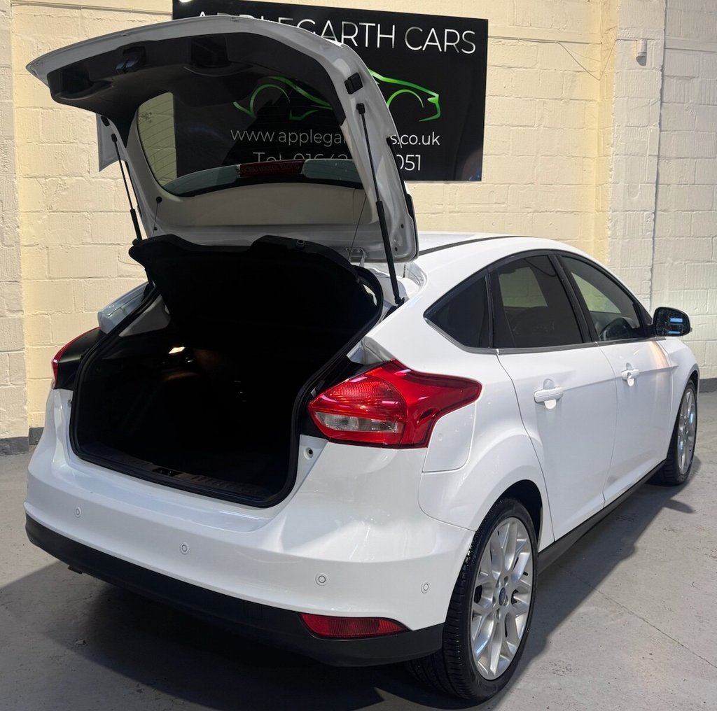 Used Ford Focus 2016 for sale - 76454625: Photo 4