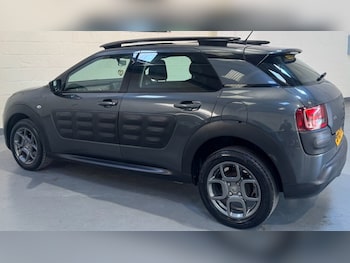 Used Citroen C4 Cactus 2015 for sale - 76235264: Photo