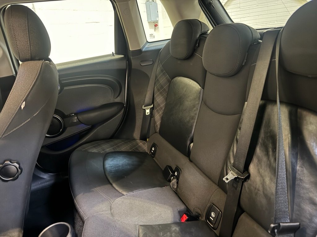 Used MINI Hatch 2015 for sale - 76496616: Photo 13