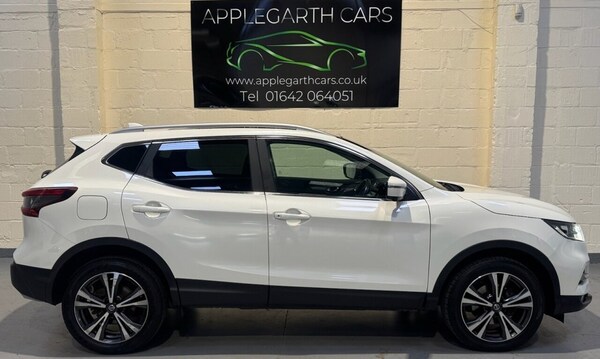 Used Nissan Qashqai 2018 for sale - 76280091: Photo 2