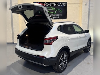 Used Nissan Qashqai 2018 for sale - 76280091: Photo 4