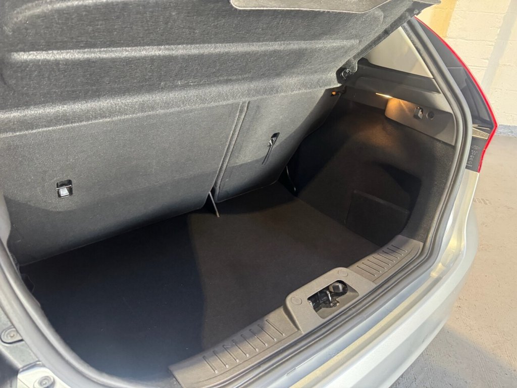 Used Ford Fiesta 2016 for sale - 76396124: Photo 9