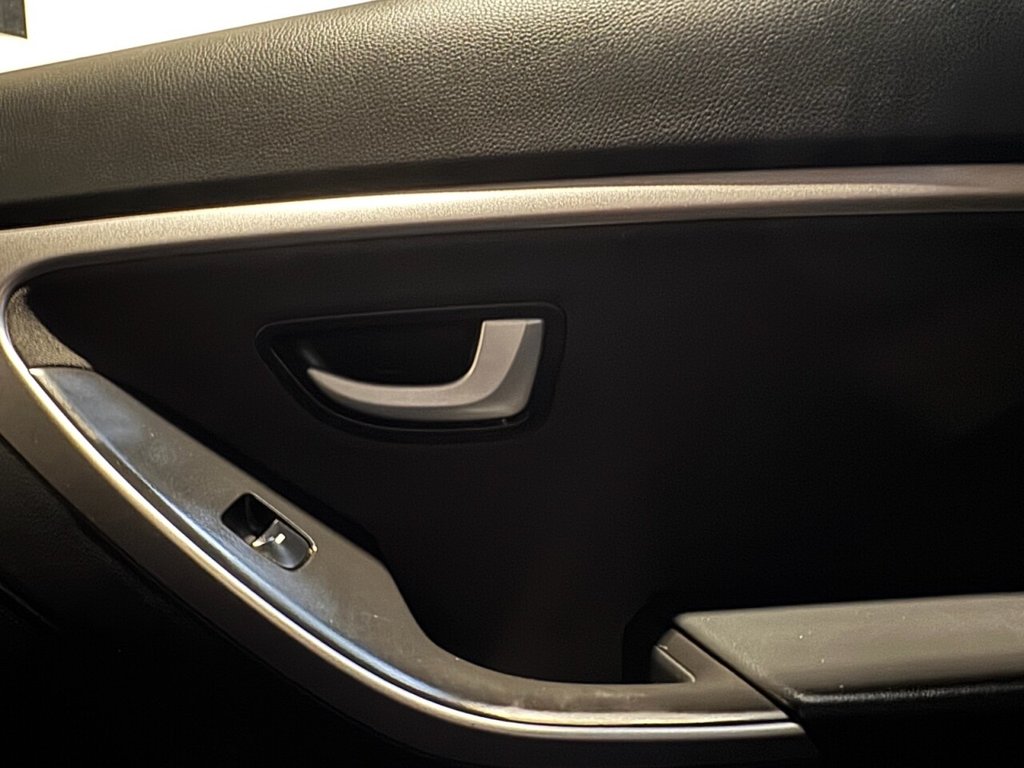 Used Hyundai i30 2017 for sale - 76558918: Photo 45