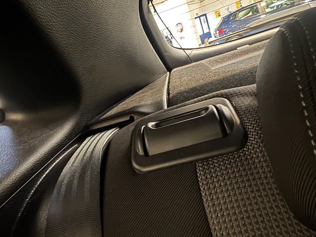 Used Hyundai i30 2017 for sale - 76558918: Photo 46