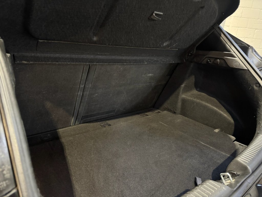 Used Hyundai i30 2017 for sale - 76558918: Photo 9