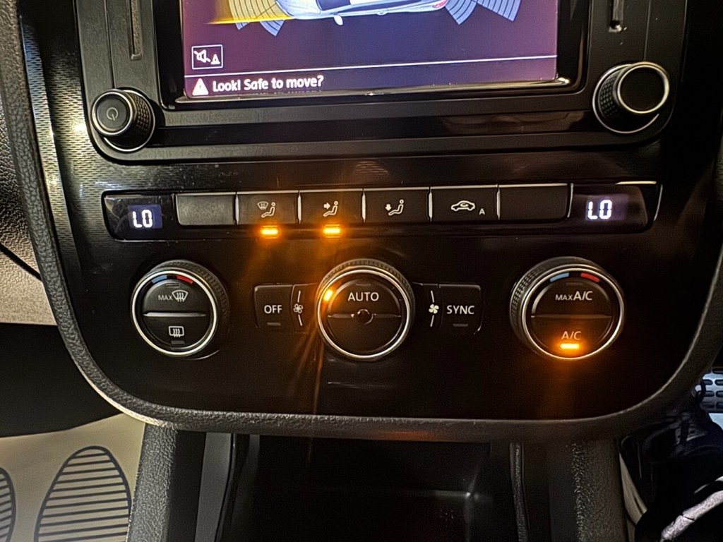 Used Volkswagen Scirocco 2016 for sale - 76496710: Photo 16