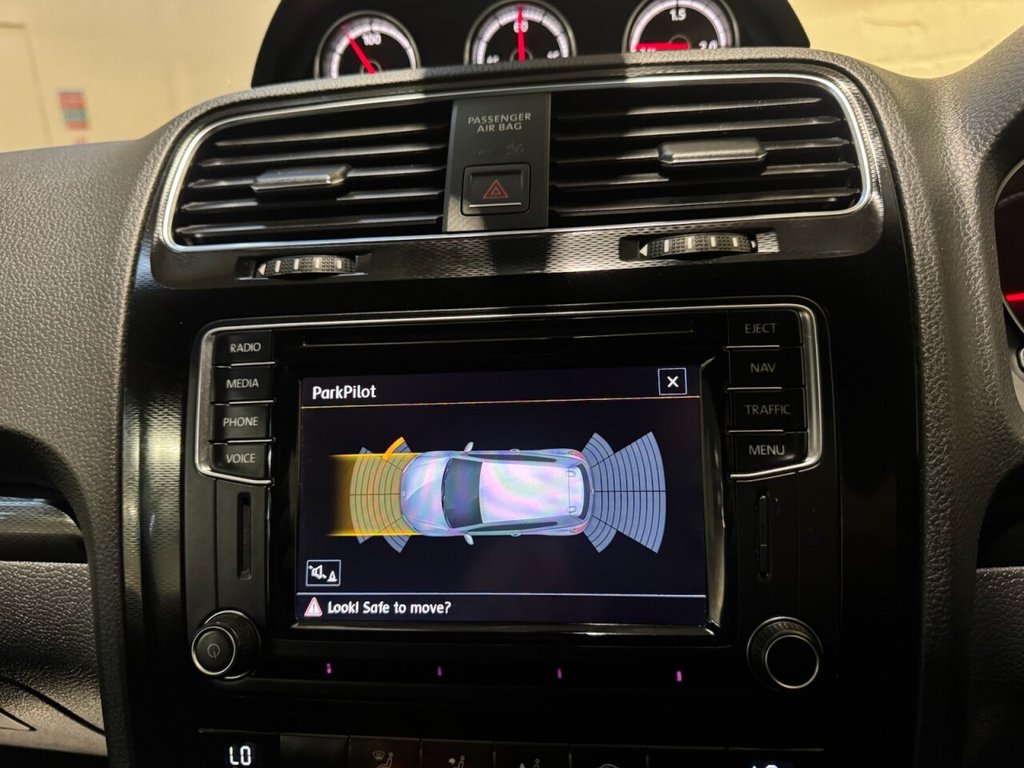 Used Volkswagen Scirocco 2016 for sale - 76496710: Photo 17