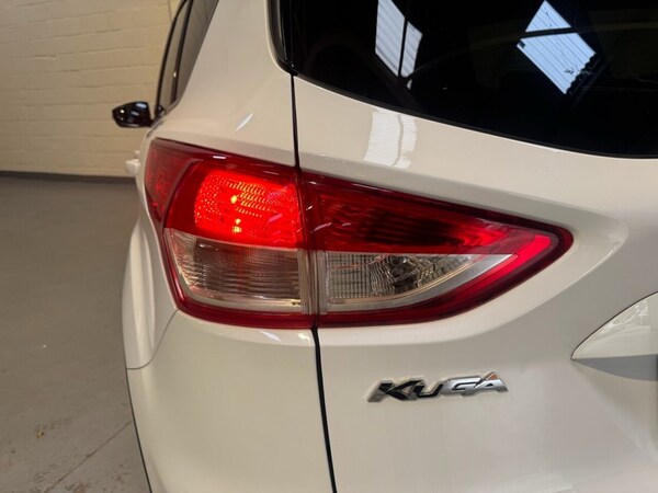 Used Ford Kuga 2015 for sale - 76266956: Photo 43