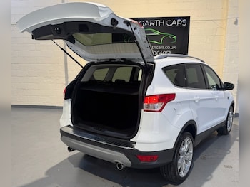 Used Ford Kuga 2015 for sale - 76266956: Photo 4