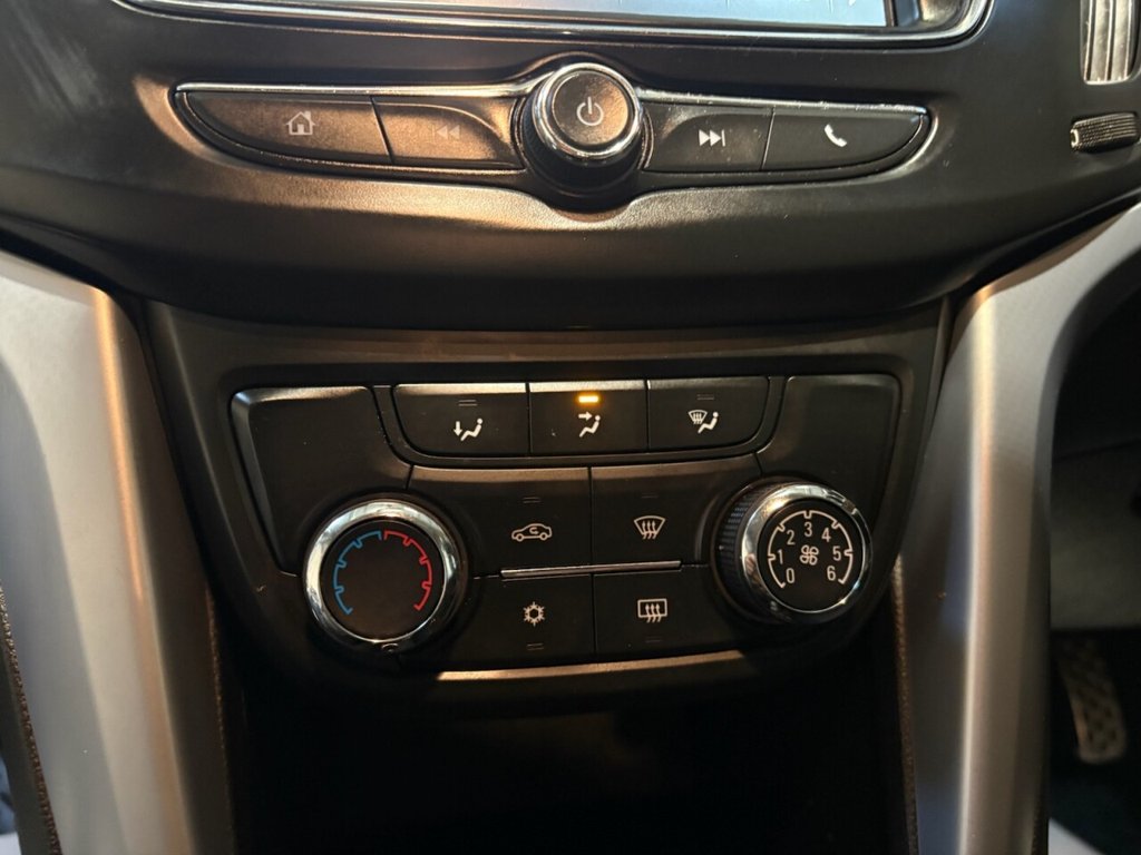 Used Vauxhall Zafira Tourer 2017 for sale - 76740541: Photo 11