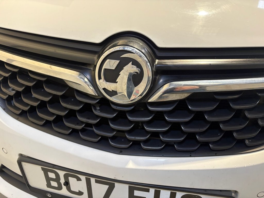 Used Vauxhall Zafira Tourer 2017 for sale - 76740541: Photo 27