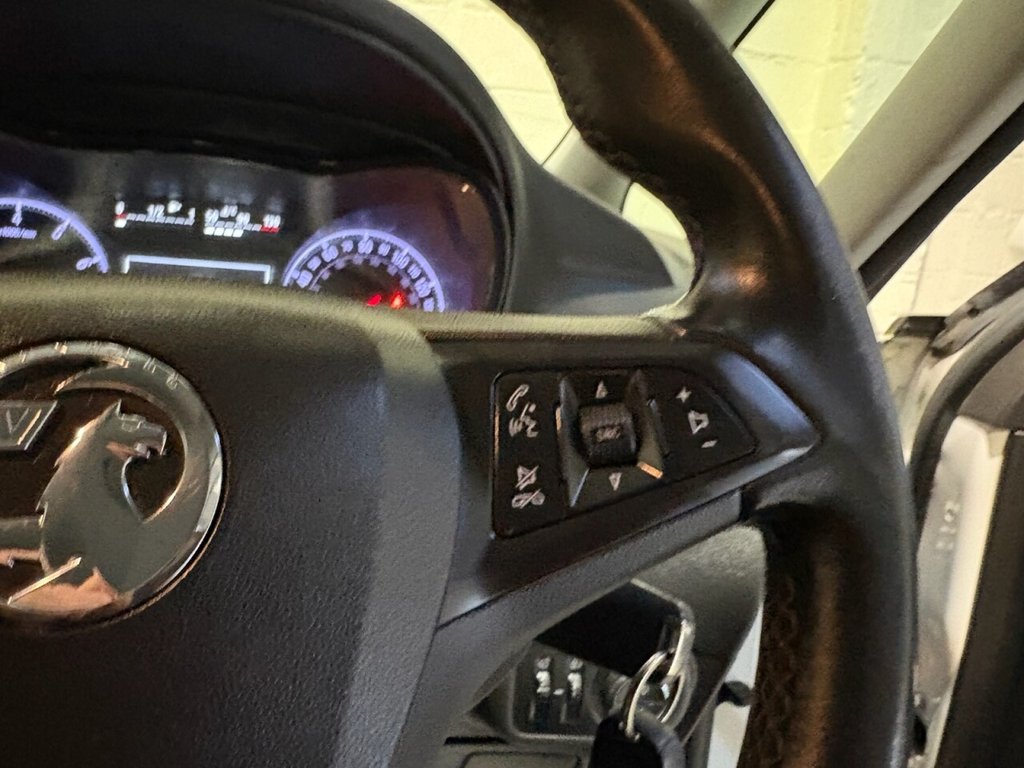 Used Vauxhall Zafira Tourer 2017 for sale - 76740541: Photo 48