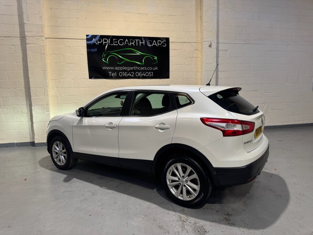 Used Nissan Qashqai 2014 for sale - 76642159: Photo 34