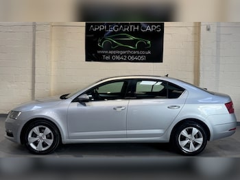 Used Skoda Octavia 2019 for sale - 76235367: Photo