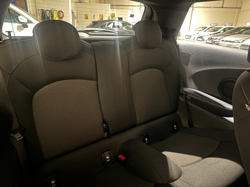 Used MINI Hatch 2014 for sale - 76396268: Photo 12